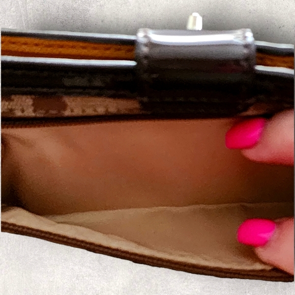 Classic Coach Jaquard Wallet - Picture 2 of 5